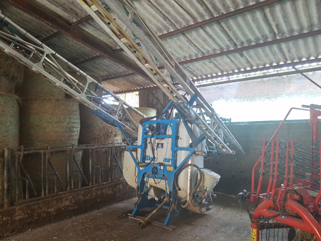 69733bf86318c70c05cdd369