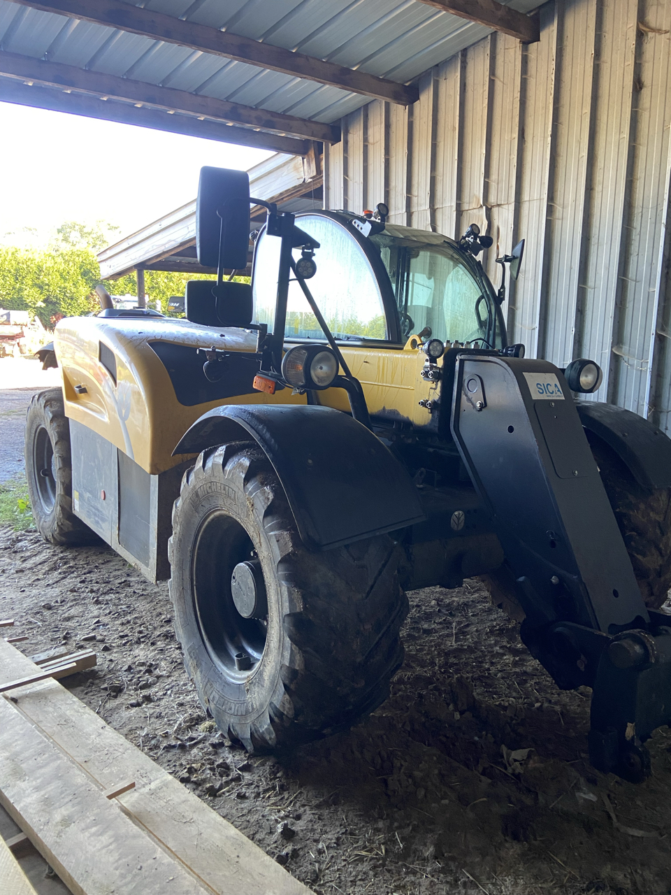 69023868e80650842e26ad52