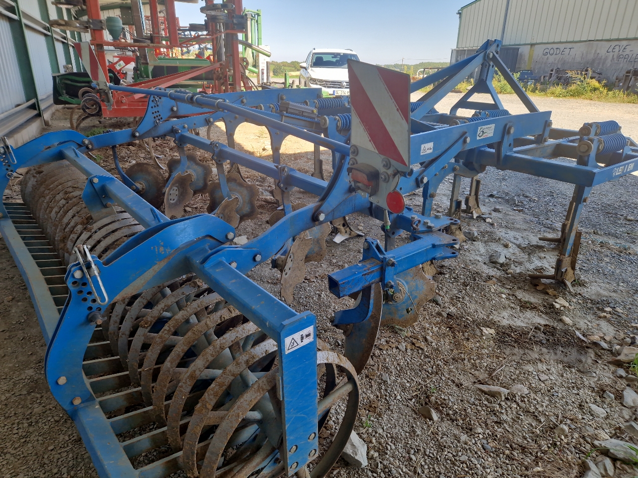 693819c9eec677fb47a94129