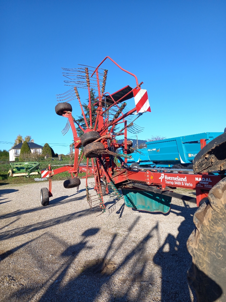 683f15c8b01f99de9347e640