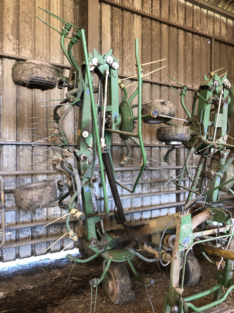 6937f484eec677fb47a94115