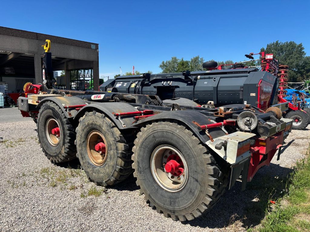 67489ce02cfc163def620536