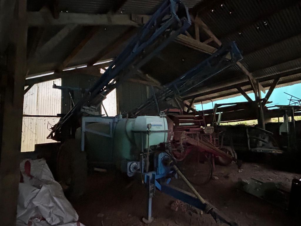 698f1f676ce0a5679e36b424