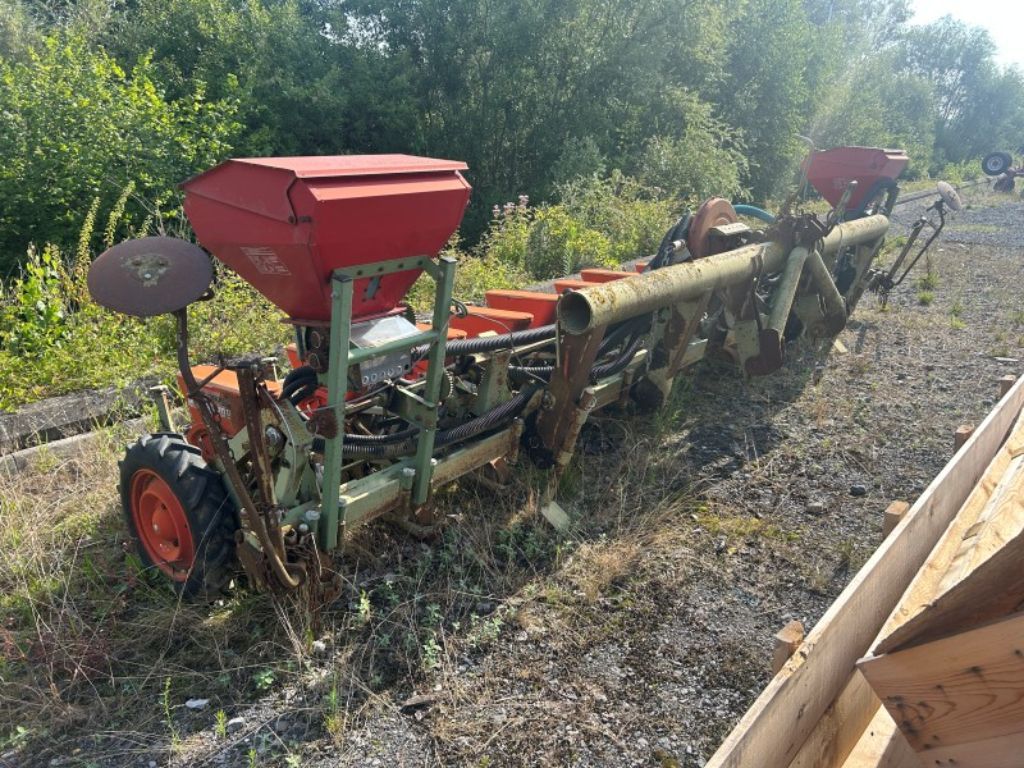 69b9967d88c84996884fde13