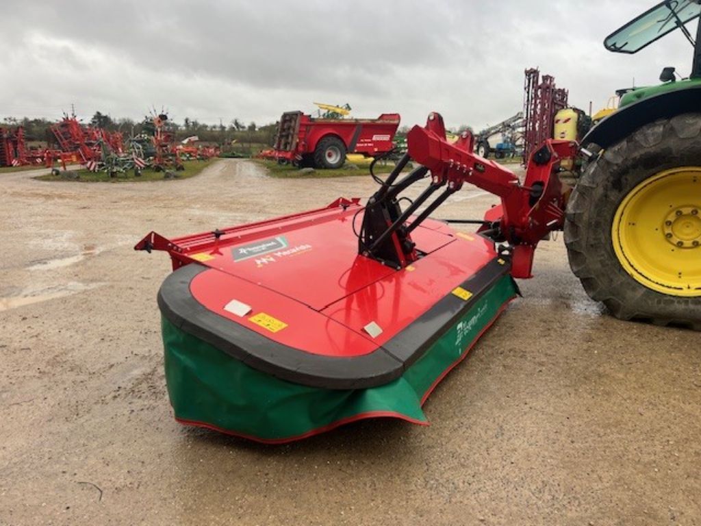 698df4806ce0a5679e36b3ae