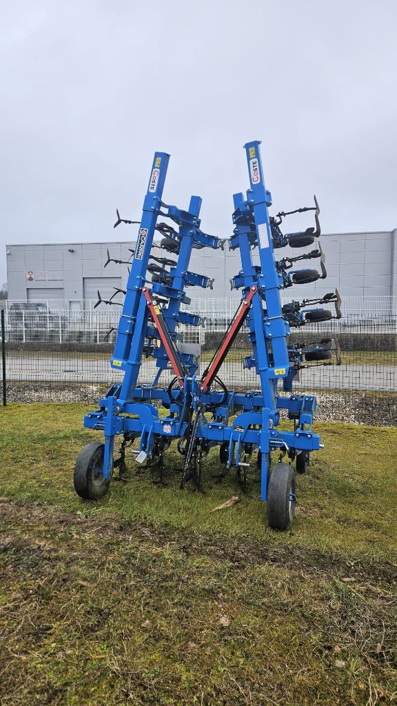 69247454eec677fb47a93f0b