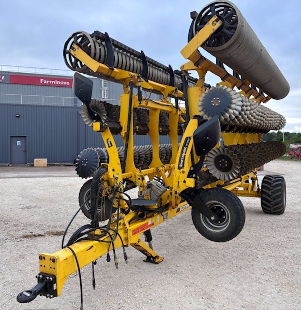 692768a0eec677fb47a93f5a