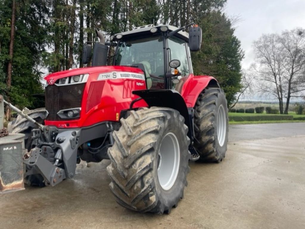 693ff125eec677fb47a941a1