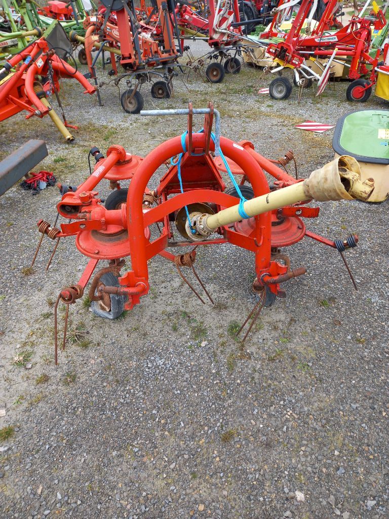 67eb8ec5b6c77bbcbed0df25