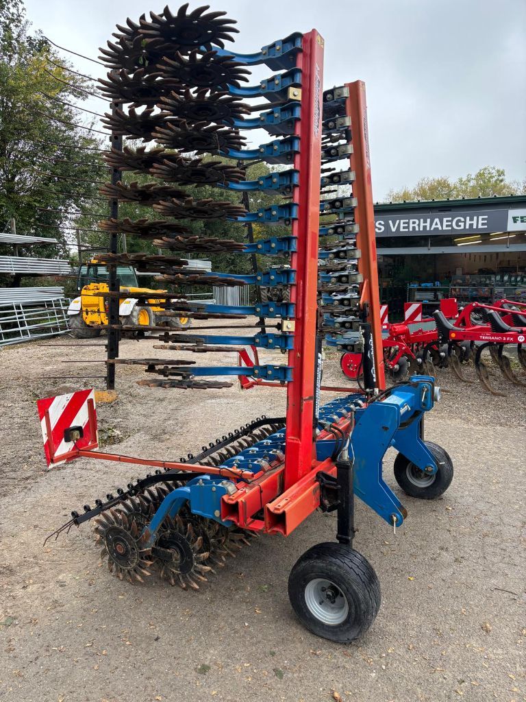 68e60b38789b25e40f538ce0