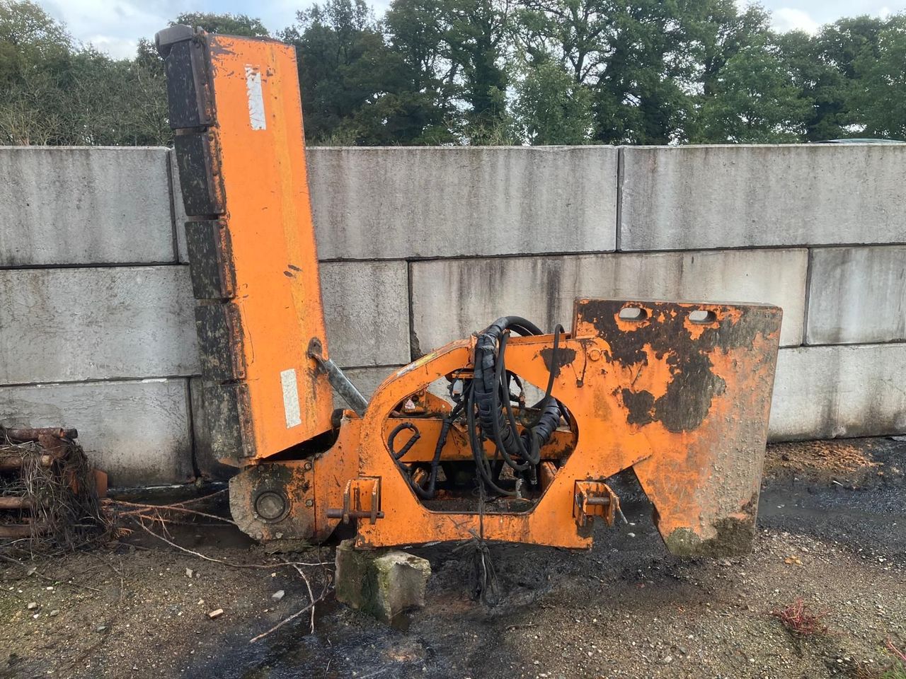 698b11a16ce0a5679e36b252