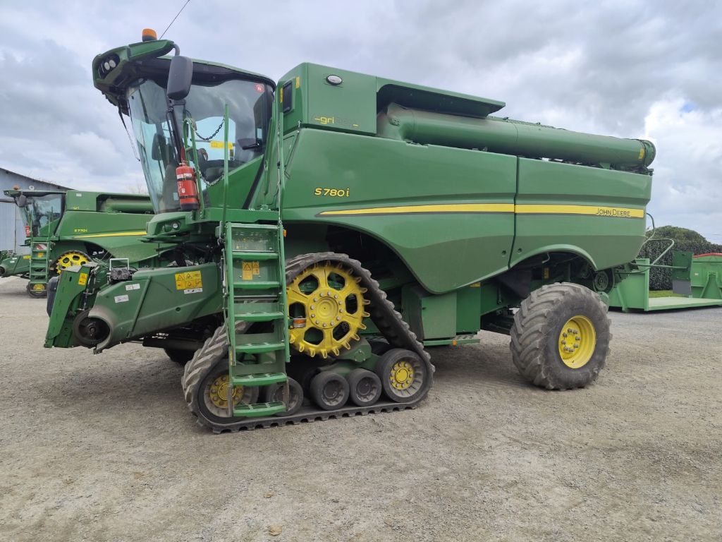 69af11377d1756fb363eac87