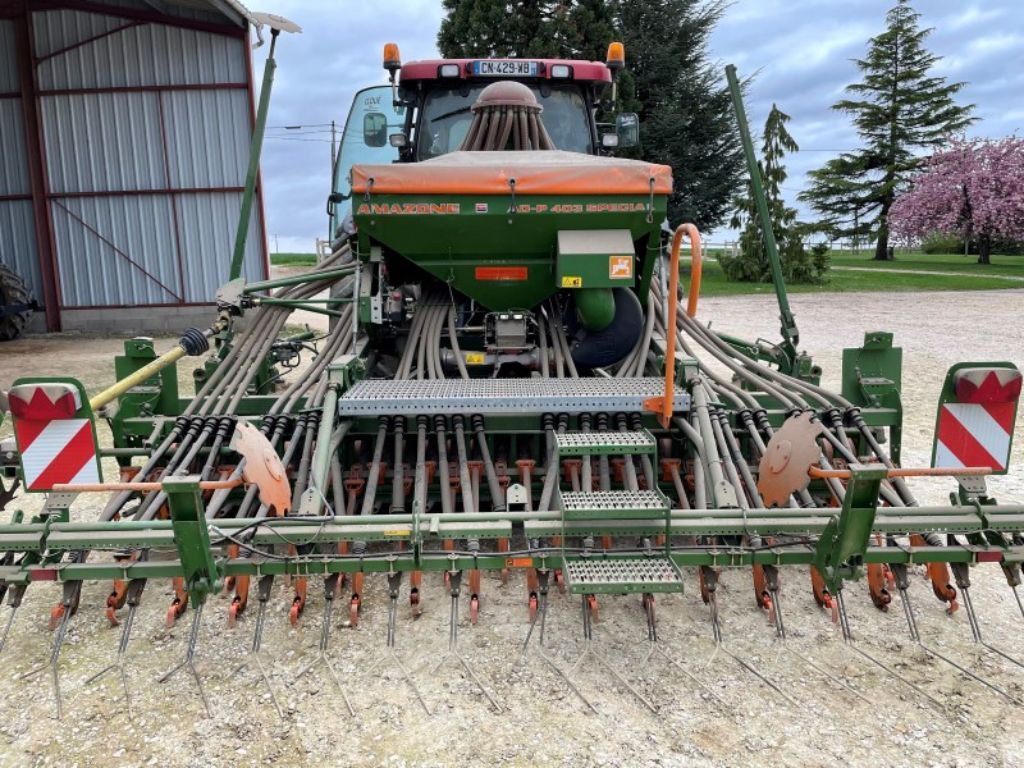 696f7d120df640ace0436087