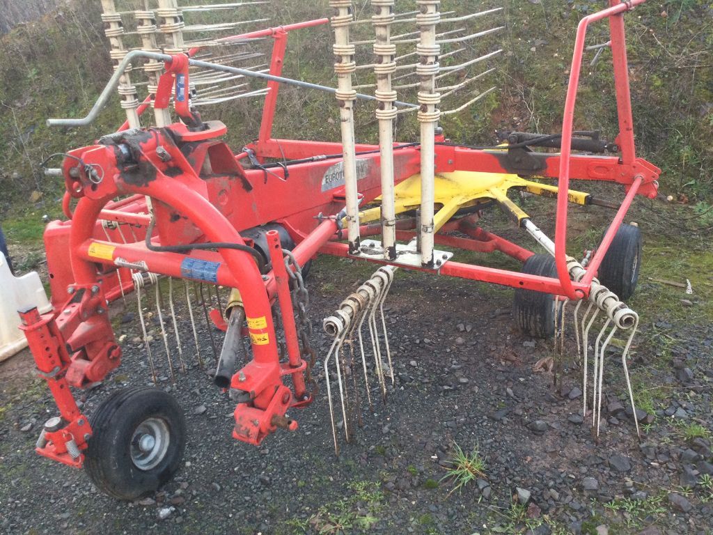 69710ebc0df640ace04360c7