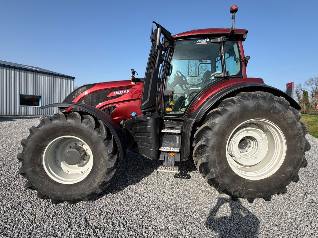 693e9eddeec677fb47a94197