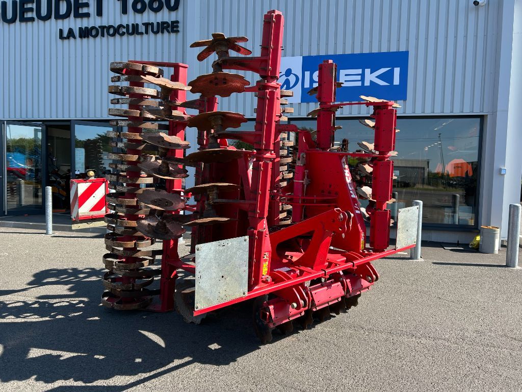 694168c95400980f82a10734