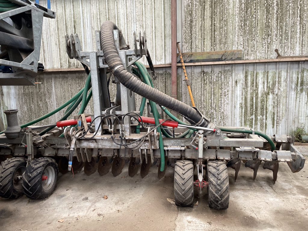 699056e604abcadae174ed7b