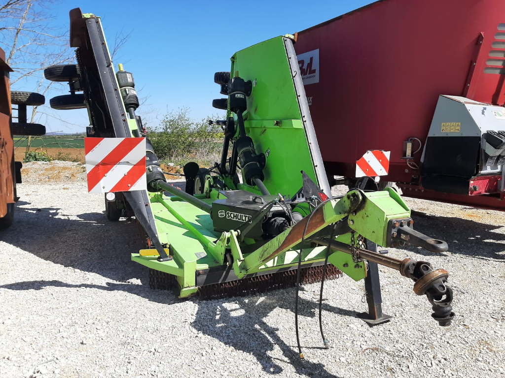 6868afc1d956639a6844721e