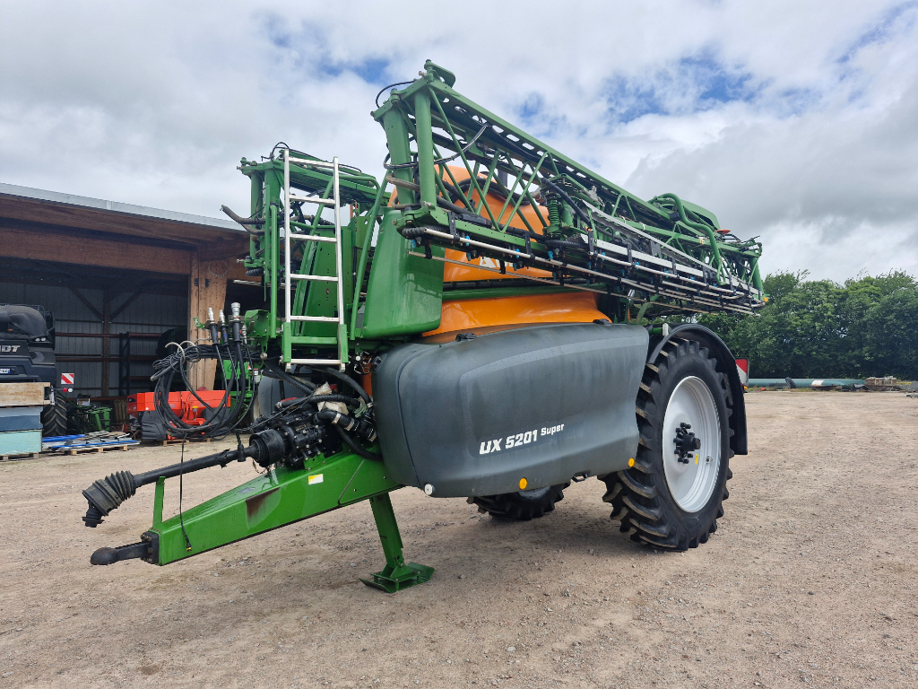 6967abd888d87befb41286a1