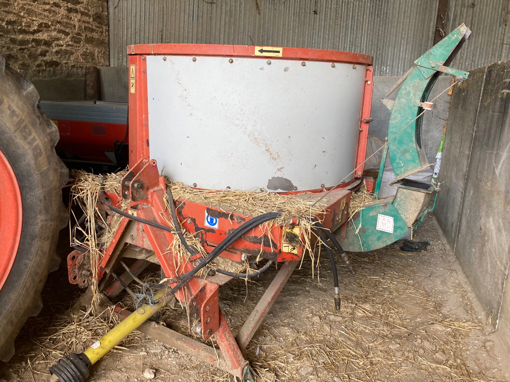 68dd4944d75ee3d690e0d4aa