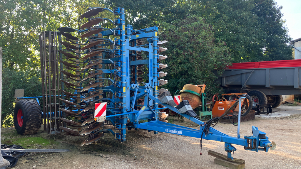 692f1353eec677fb47a94028