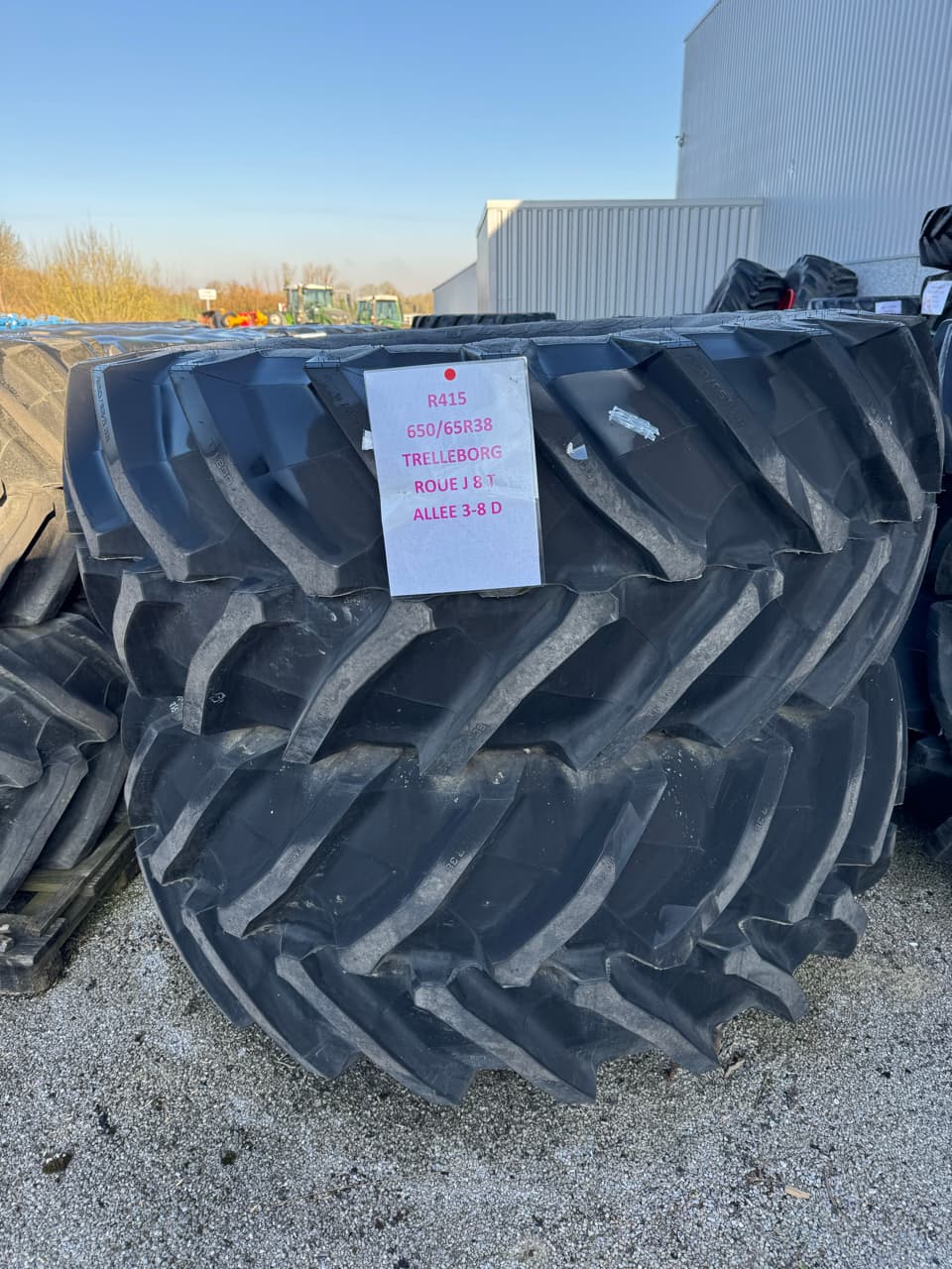 Pneumatique TRELLEBORG 650/65R38 - photo principale