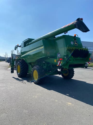 Moissonneuse JOHN DEERE T660 HM - photo 4
