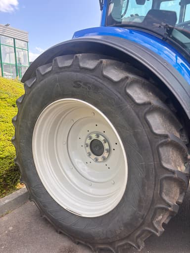 Tracteur VALTRA T 175 direct  - photo 5