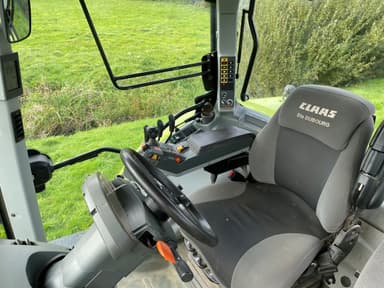 Tracteur chargeur CLAAS ARION 620 - photo 2