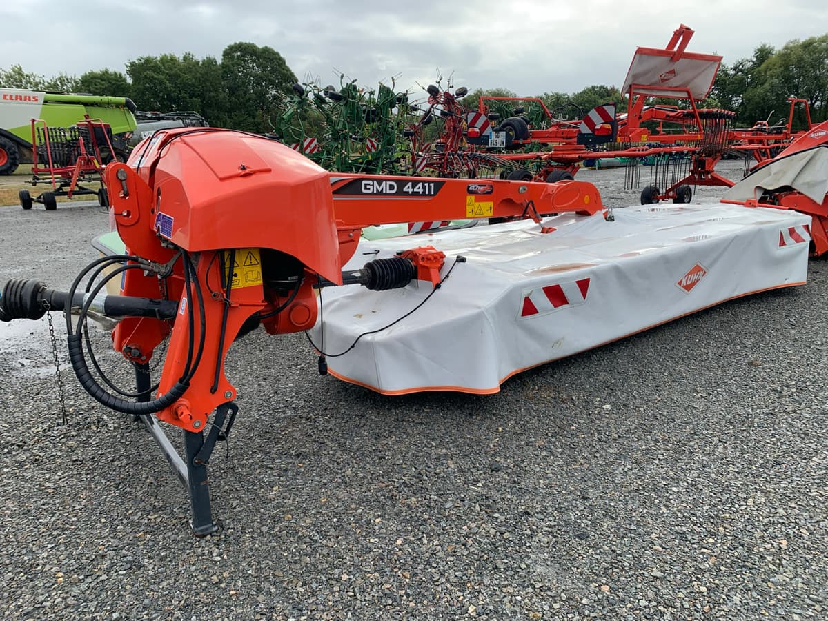 Faucheuse KUHN GMD 4411 - photo principale