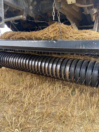 Presse balles rondes NEW HOLLAND BR 7070 - photo 5