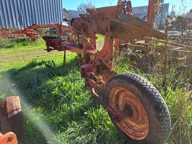 Charrue CASE IH 135 - photo 3