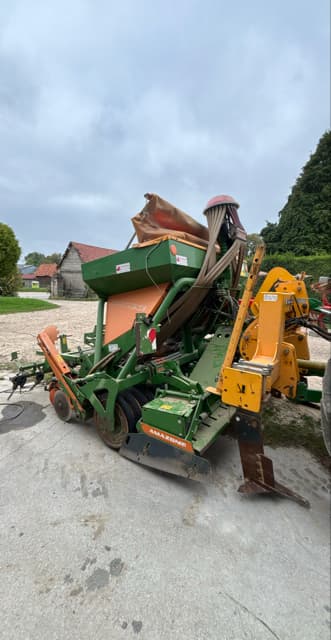 Combine de Semis AMAZONE KG 3001 spécial 300 ch - photo 2