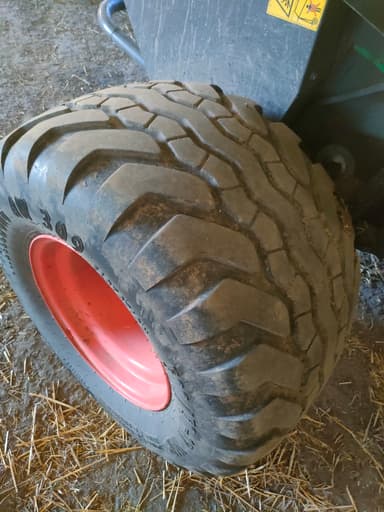 Presse balles rondes CLAAS ROLLANT 540 RF - photo 5