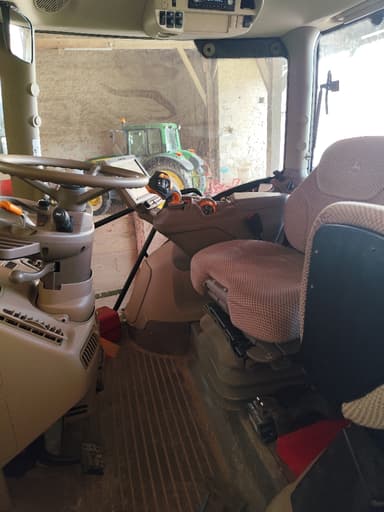 Tracteur JOHN DEERE 6155R - photo 4