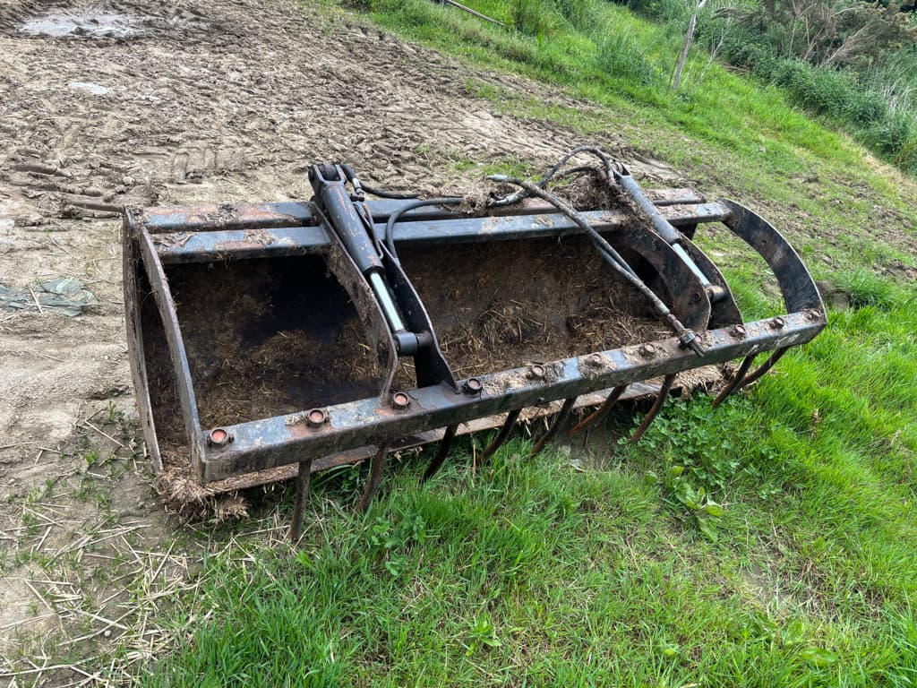 picture slide 0
