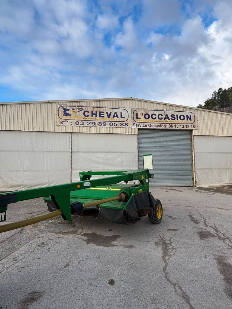 Faucheuse conditionneuse JOHN DEERE 1365 - photo principale