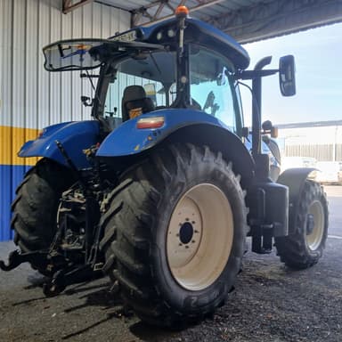 Tracteur NEW HOLLAND T7.210 AC - photo 4