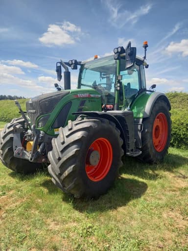 Tracteur FENDT 724 VARIO POWER + - photo 2