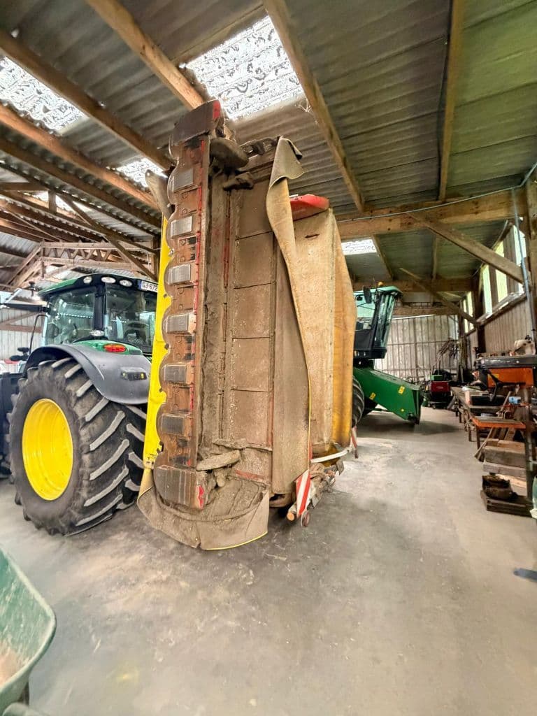Faucheuse POTTINGER Novacat V10 000 - photo principale