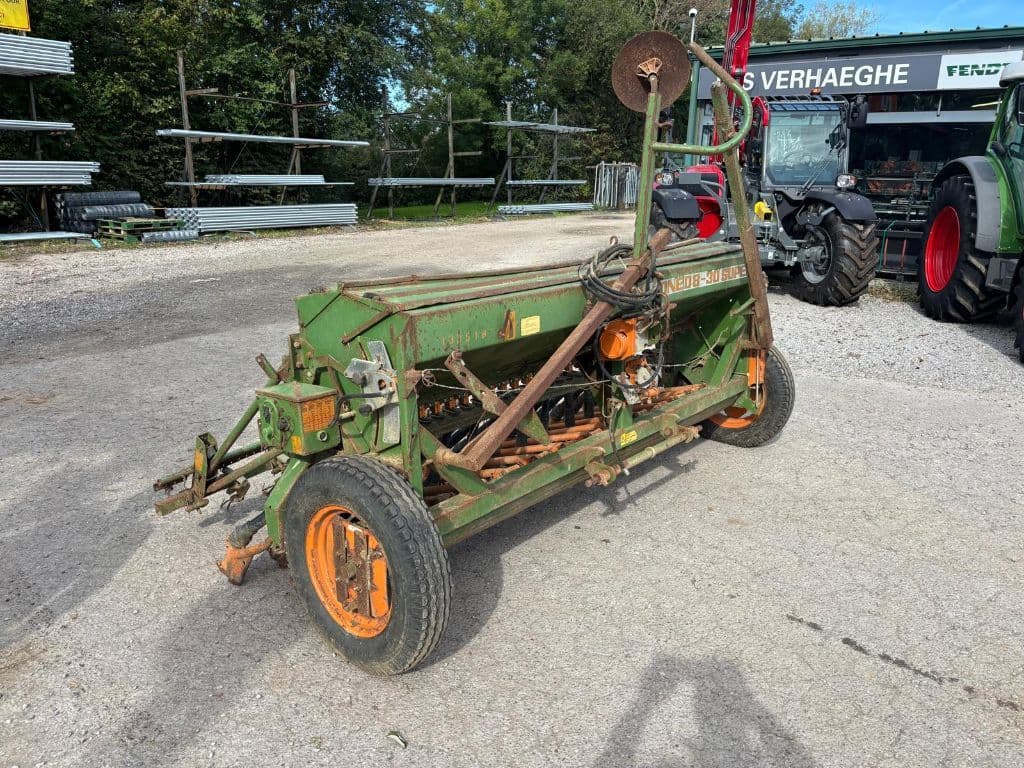 Semoir en ligne AMAZONE D8-30 Super - photo principale
