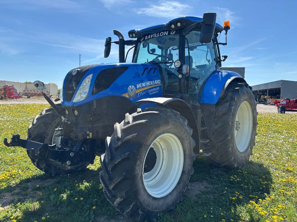 Tracteur NEW HOLLAND T7.210 - photo principale