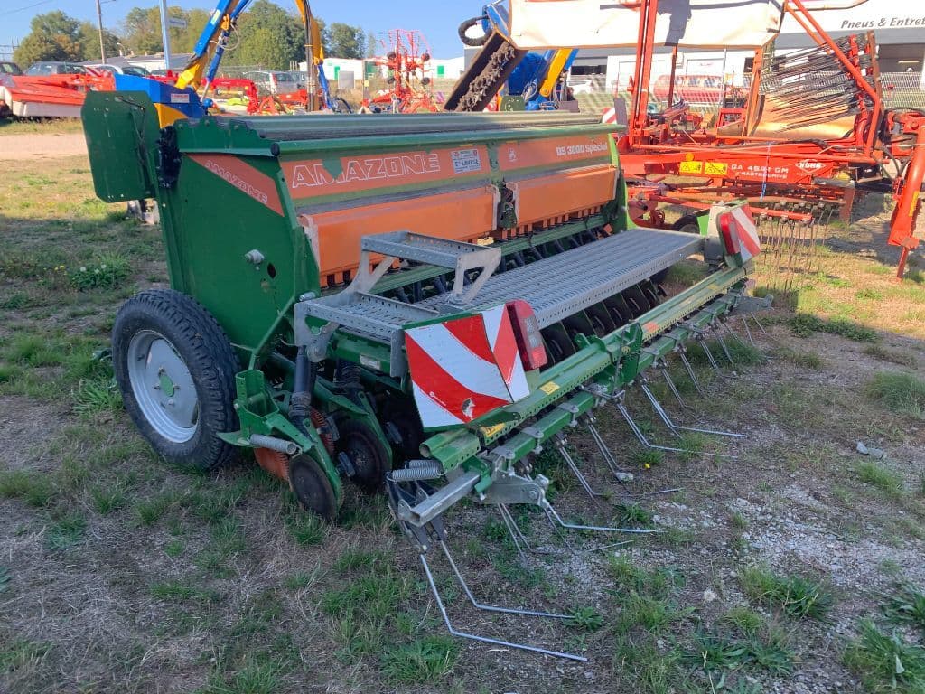 Semoir en ligne AMAZONE D9 3000 - photo principale