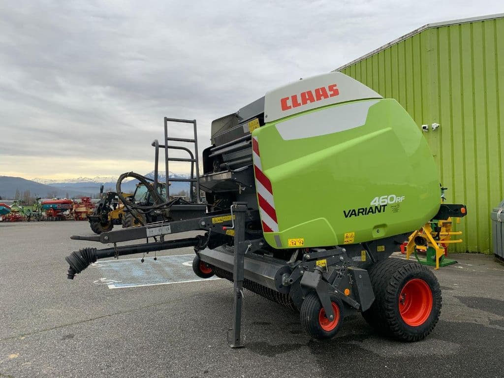 Presse balles rondes CLAAS VARIANT460 RF - photo principale