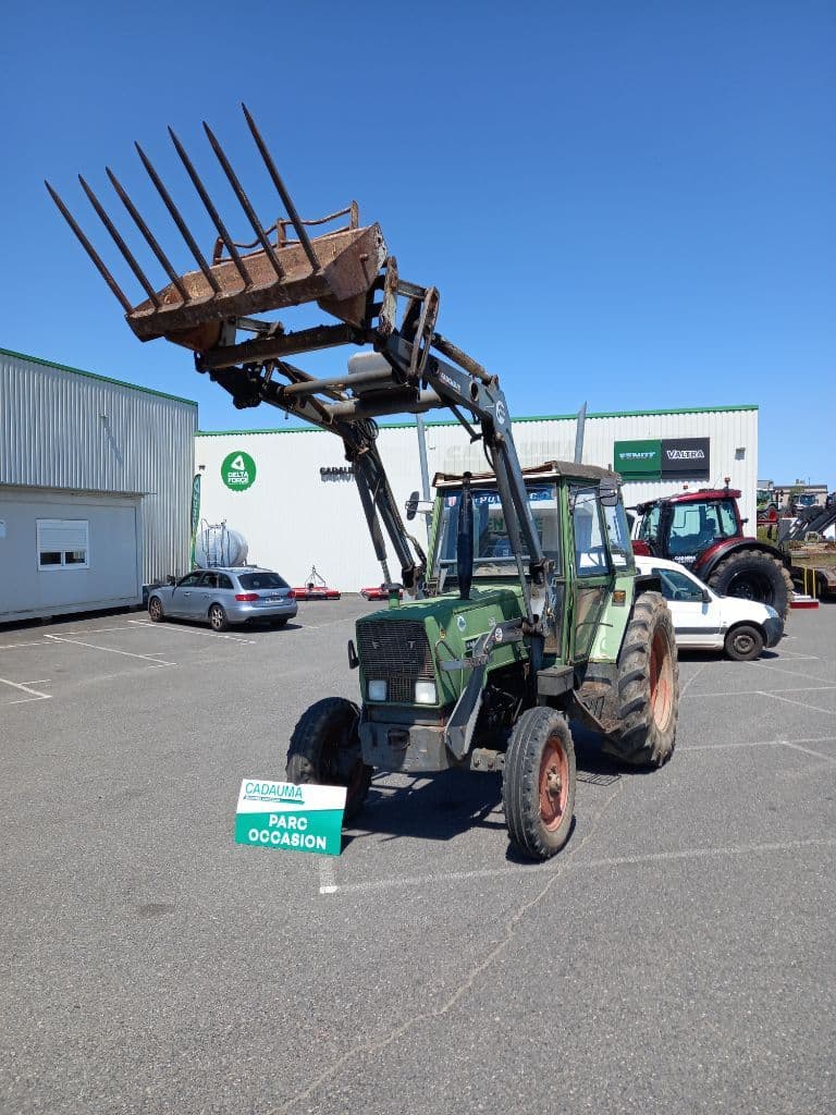 Tracteur chargeur FENDT FARMER 306 LS EHR B - photo principale