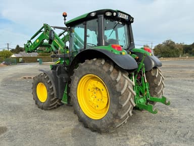 Tracteur chargeur JOHN DEERE 6100 M AUTOQUAD - photo 4