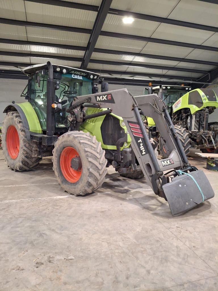Tracteur CLAAS ARION 620 - photo principale