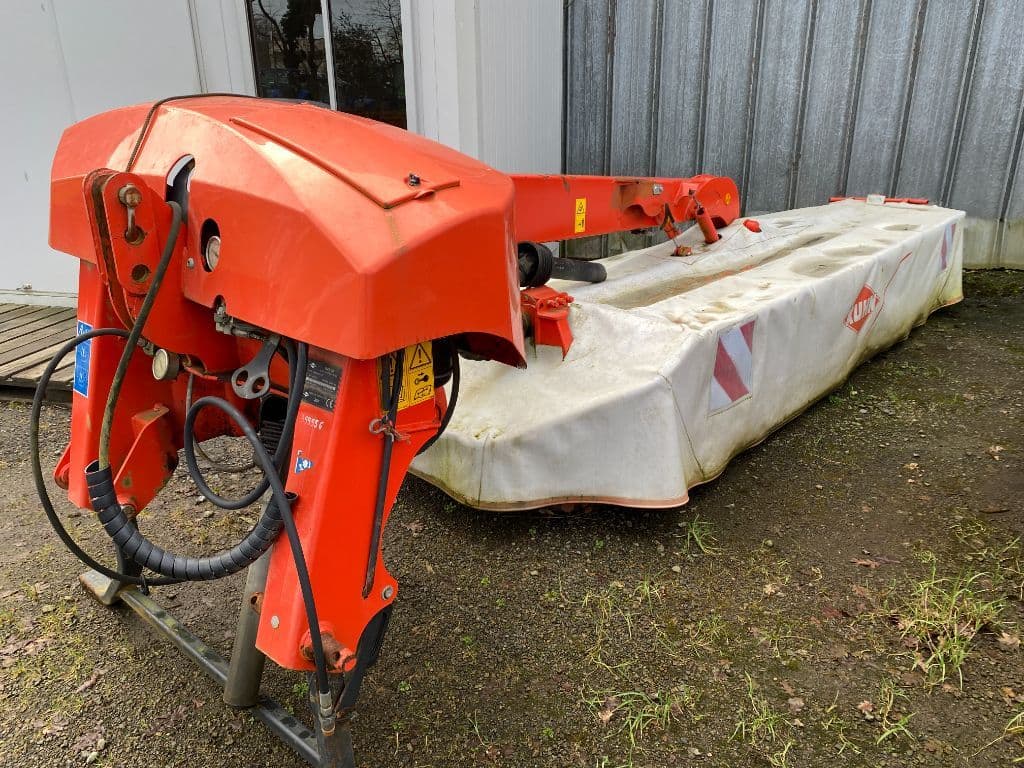 Faucheuse KUHN GMD4011 - photo principale