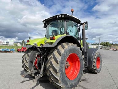Tracteur CLAAS AXION 810 T4F CIS - photo 5