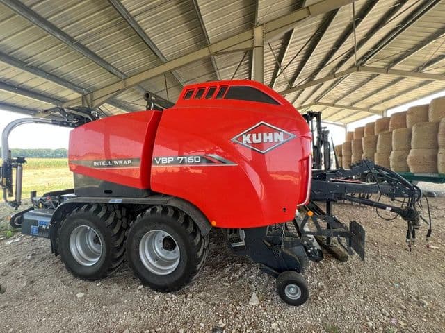 Presse enrubanneuse KUHN VBP 7160 Intelliwrap - photo principale